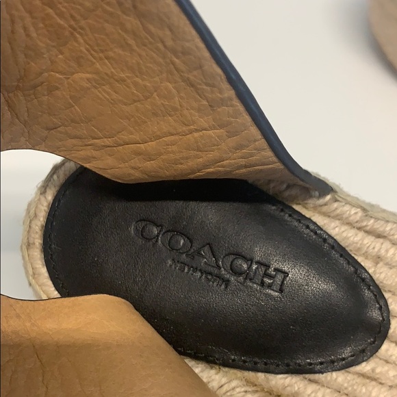 COACH Primrose black leather espadrille. Size 8 - Picture 2 of 4
